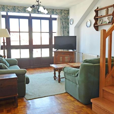 Apartamento El Corro: Con Parking En Pleno Centro De Comillas Ngoại thất bức ảnh