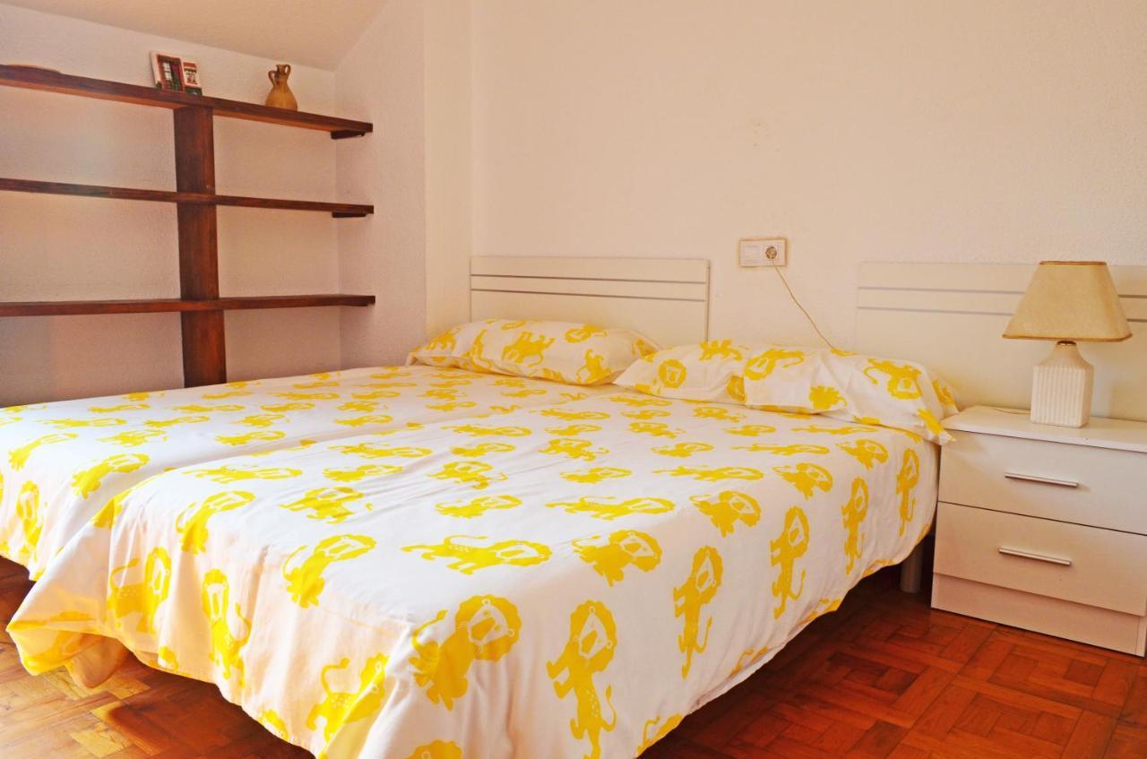 Apartamento El Corro: Con Parking En Pleno Centro De Comillas Ngoại thất bức ảnh