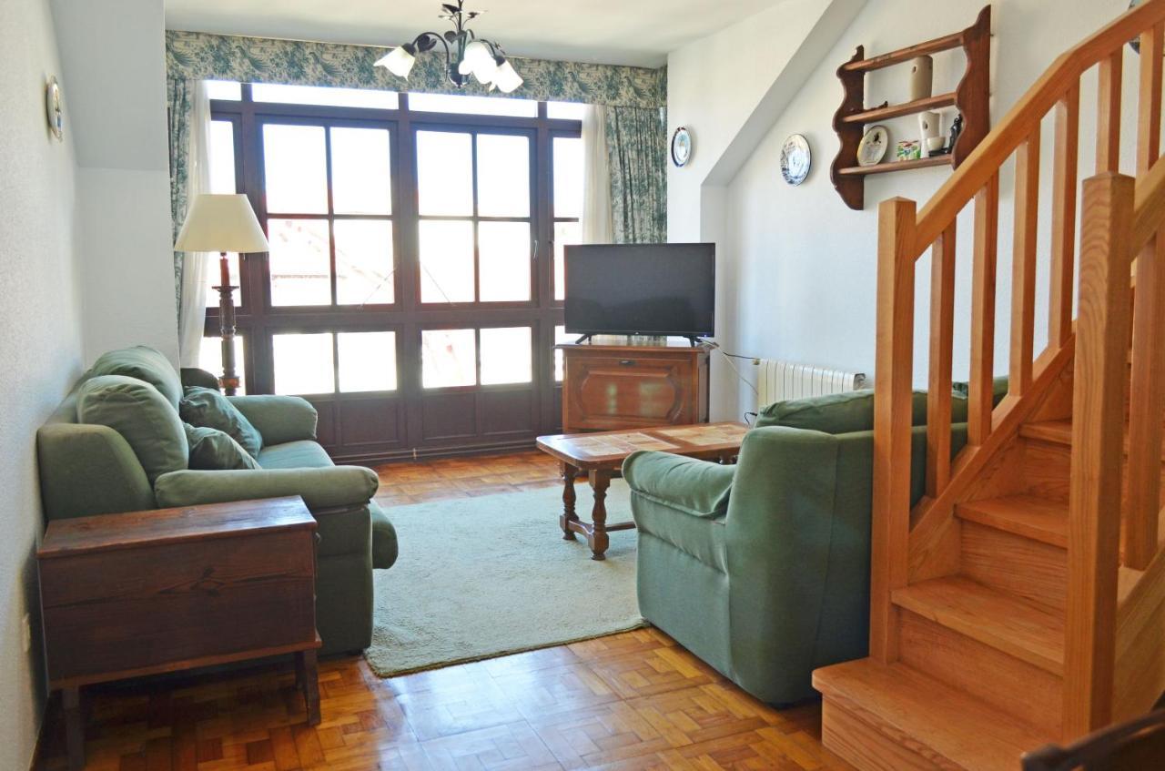 Apartamento El Corro: Con Parking En Pleno Centro De Comillas Ngoại thất bức ảnh