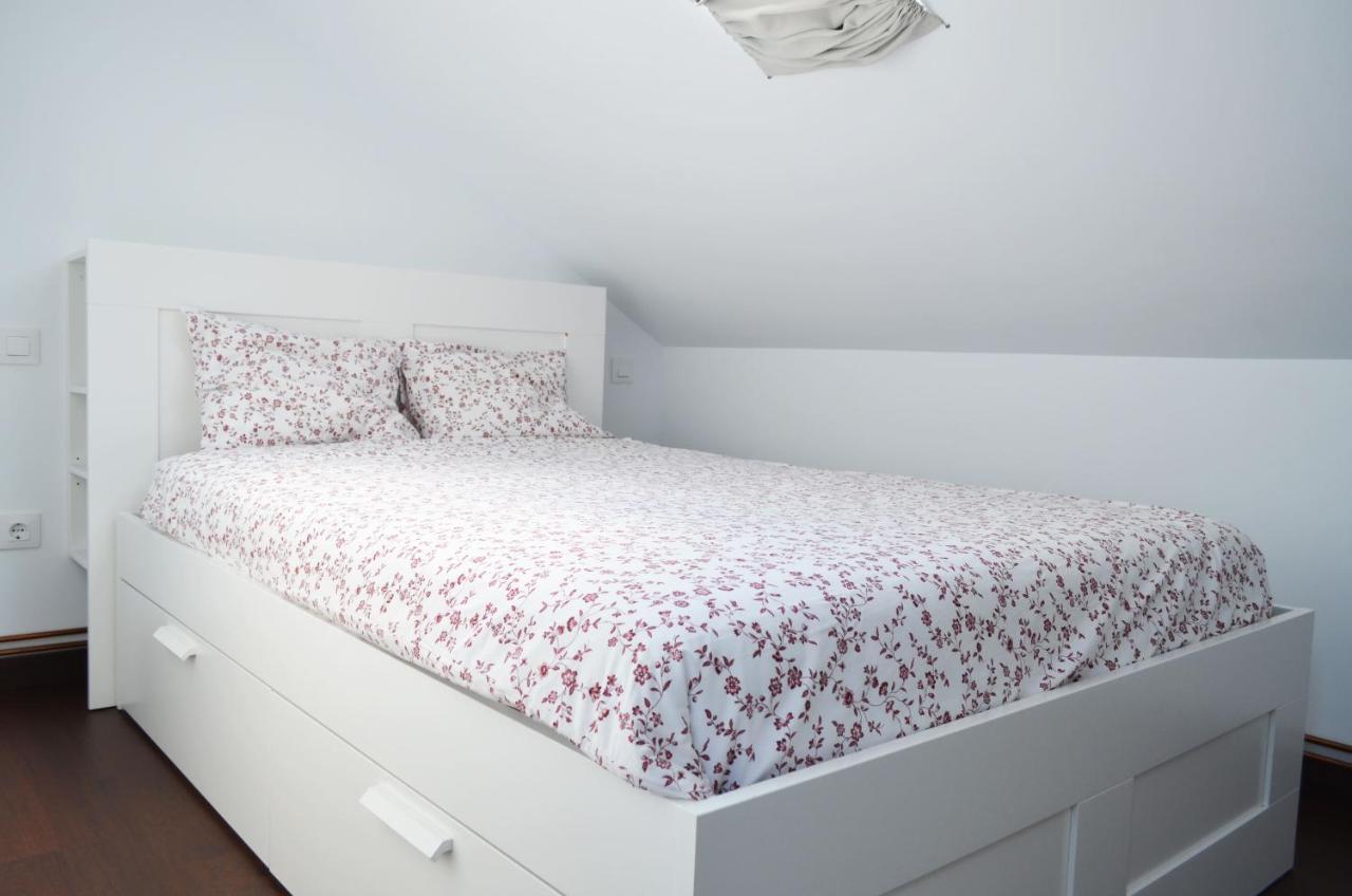 Apartamento El Corro: Con Parking En Pleno Centro De Comillas Ngoại thất bức ảnh